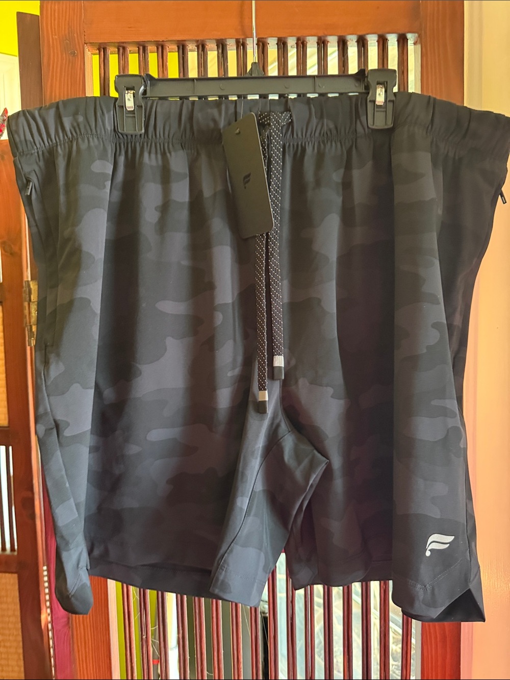 NWT Fabletics Black Lightweight 7" One Short